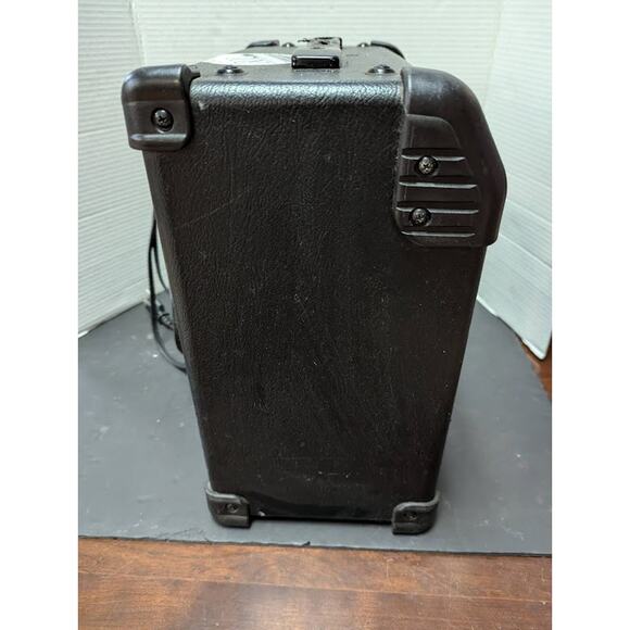 Line 6 Spider IV 15 Amplifier 15 watts 1x8 working - Picture 7 of 13